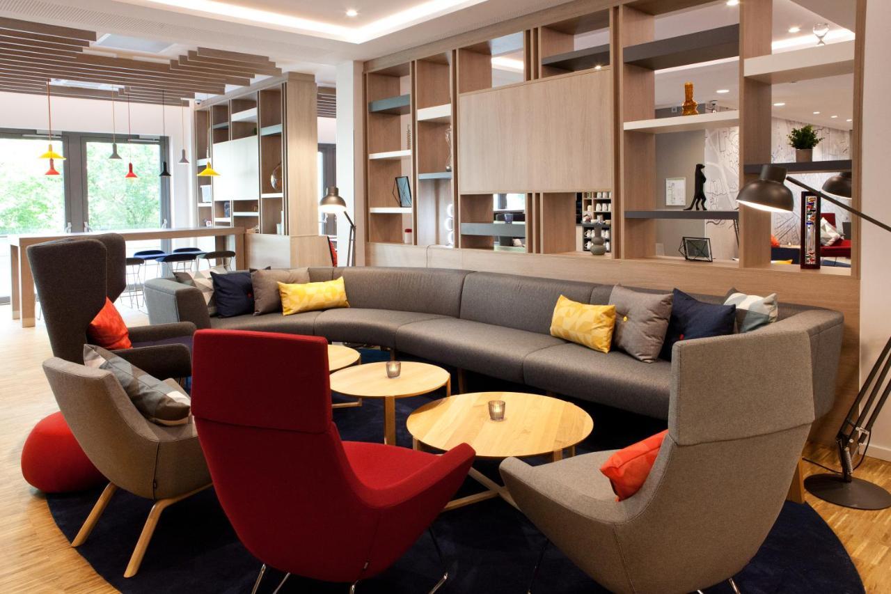 Express By Ihg Hotel 3*